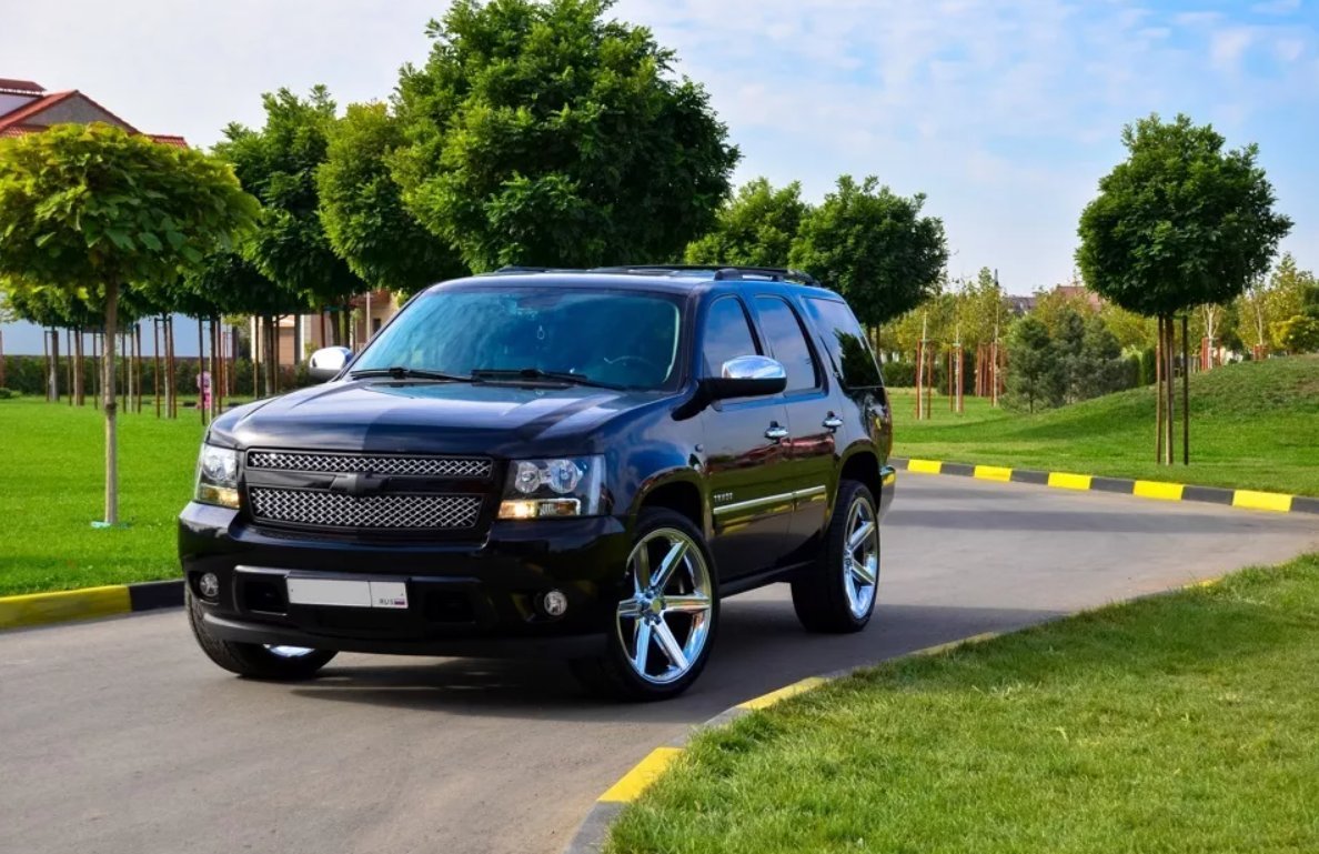 Chevrolet Tahoe 3 Black