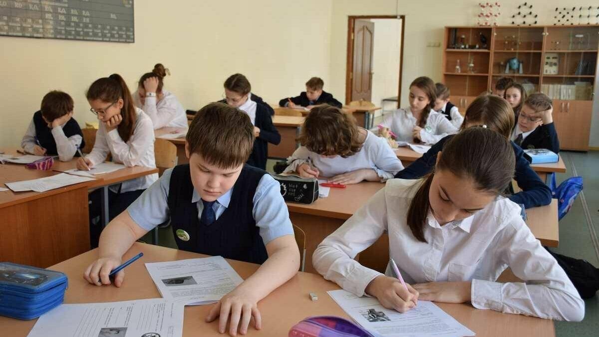 Как называется специалиста зоолога объектом изучения которого является изображение на фотографии впр