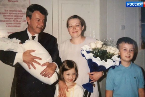 90 лет назад родился Вячеслав Шалевич Биография: https://www.peoples.ru/art/cine