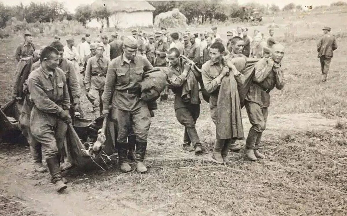 Пленные солдаты РККА 1941 Г