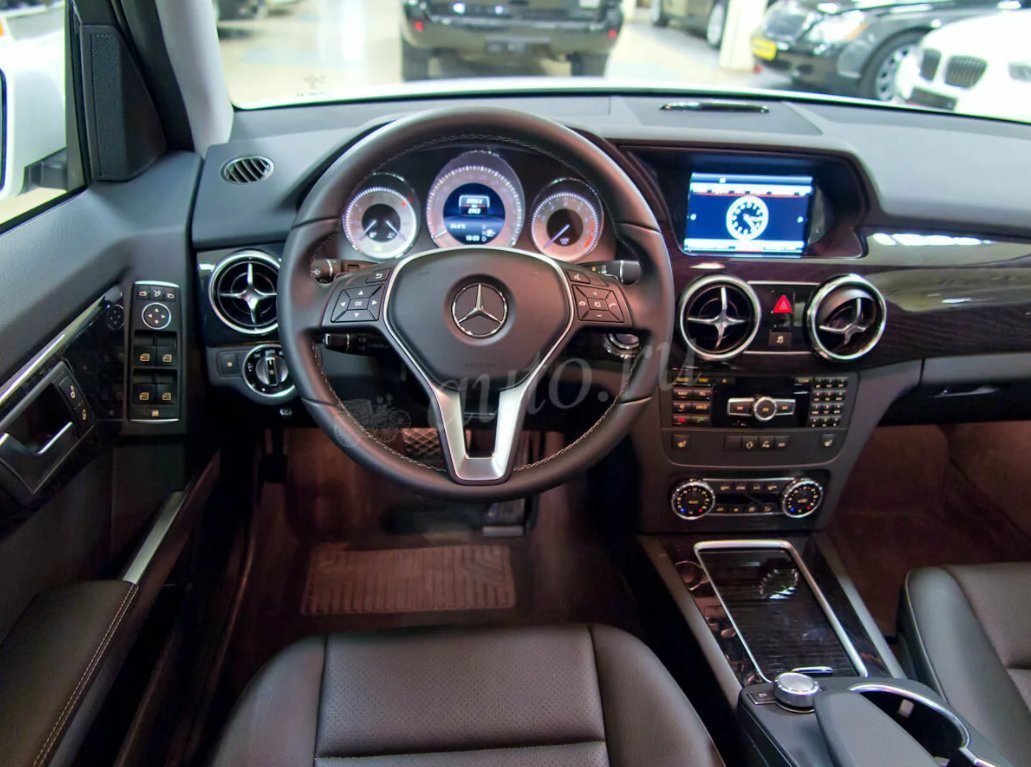 Мерседес кроссовер GLK 2012