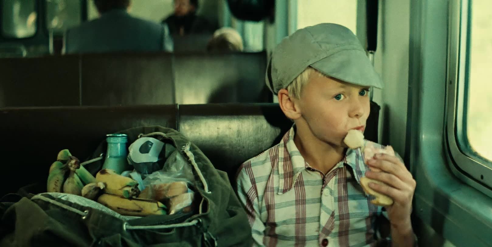 Сычев в ералаше. Ералаш с арбузом в электричке. Ералаш мы едем едем едем. Ералаш мы едем едем едем. Ералаш электричка.