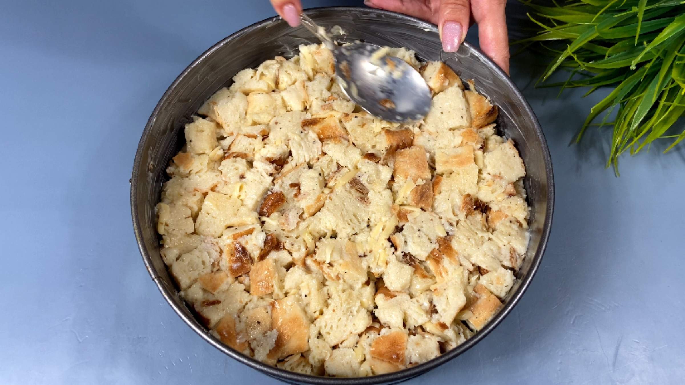 рулетики из филе курицы. куриный рулет в духовке. рулет из куриной грудки с сыром. ленивый ивлева рецепт. пельмени по уральски магги.