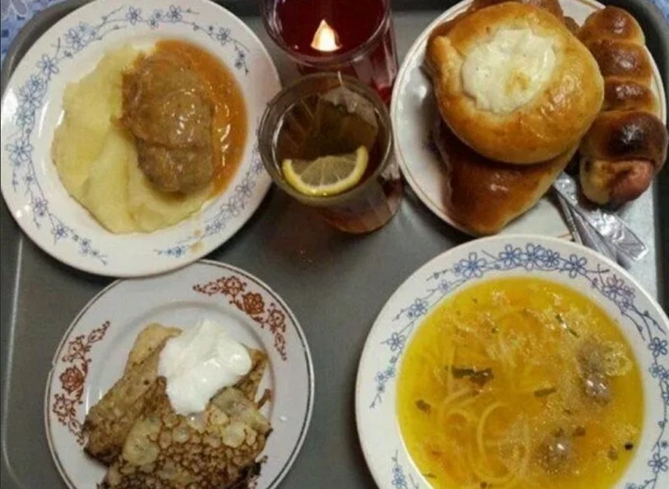 Обеды в советских столовых. Обеды в советских столовых. Блюда советских столовых. Еда в заводской столовой. Блюда советских столовых.