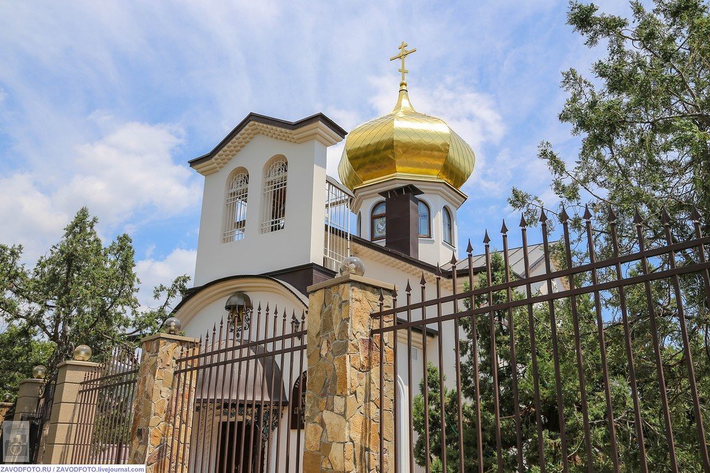 Храм луки крымского в симферополе