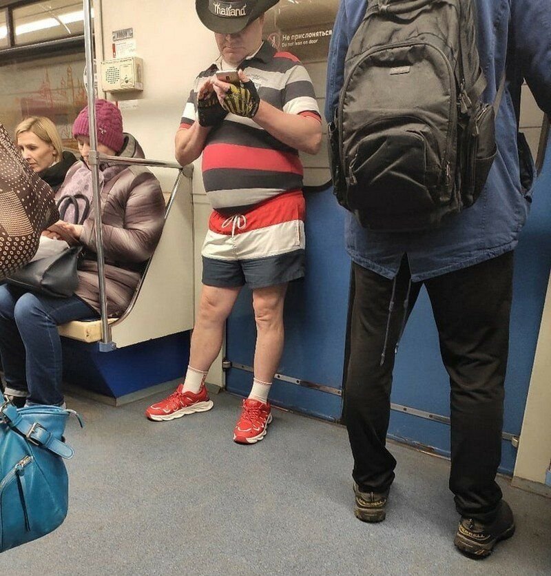 Чудаки в метро москвы
