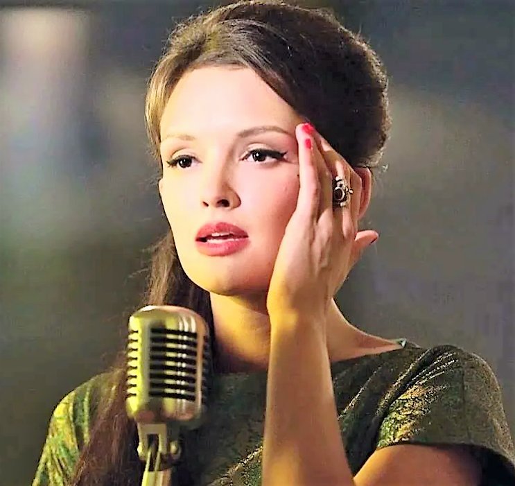 Kylie minogue: fever. певица 5 букв. Kesha 2023. трио певиц подражатель на шоу. дочь полины гагариной на концерте.