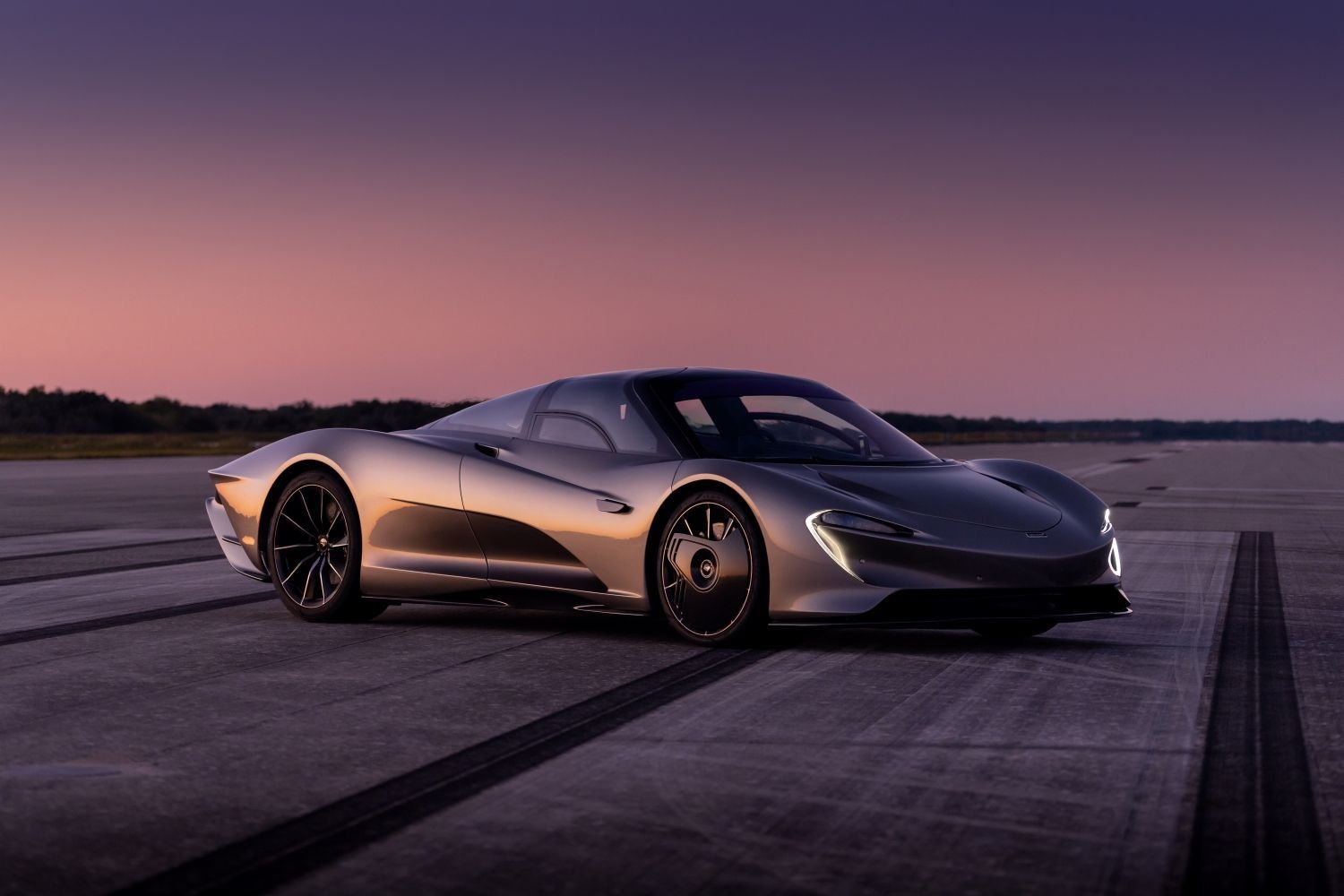 Rfh. Макларен Speedtail. MCLAREN Speedtail 2021. MCLAREN Speedtail 2020. Макларен 2020 года гиперкар.