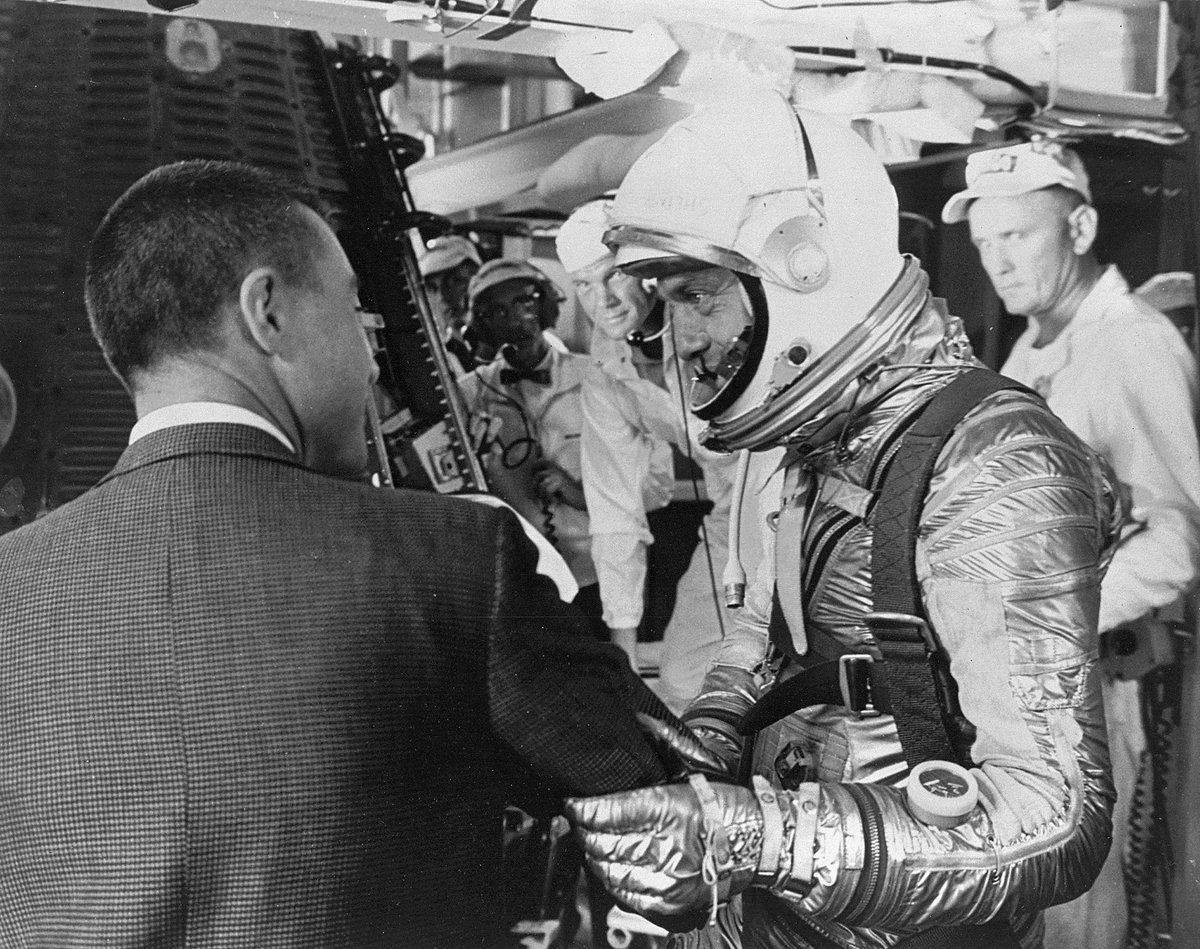 Алан Шепард американский астронавт 1961 года