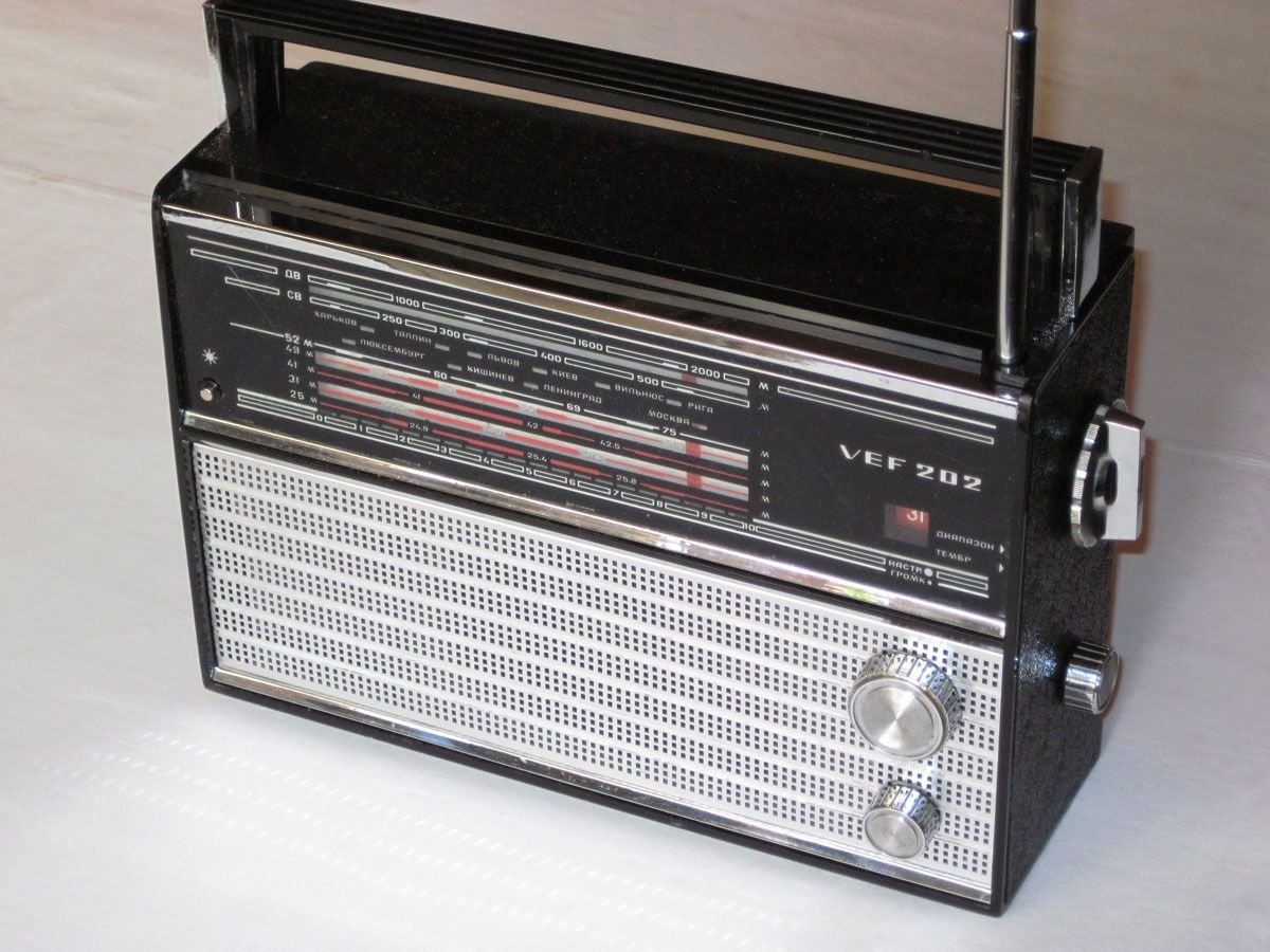 Радиоприемники ссср картинки