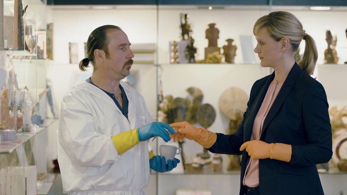 Чистильщик сериал германия 3 сезон постеры. Чистильщик сериал 2011 2018. Виктор чистильщик. Чистильщик 2011. Чистильщик 2011.