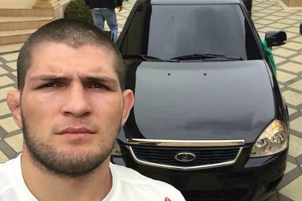 Лада Приора с таджиками