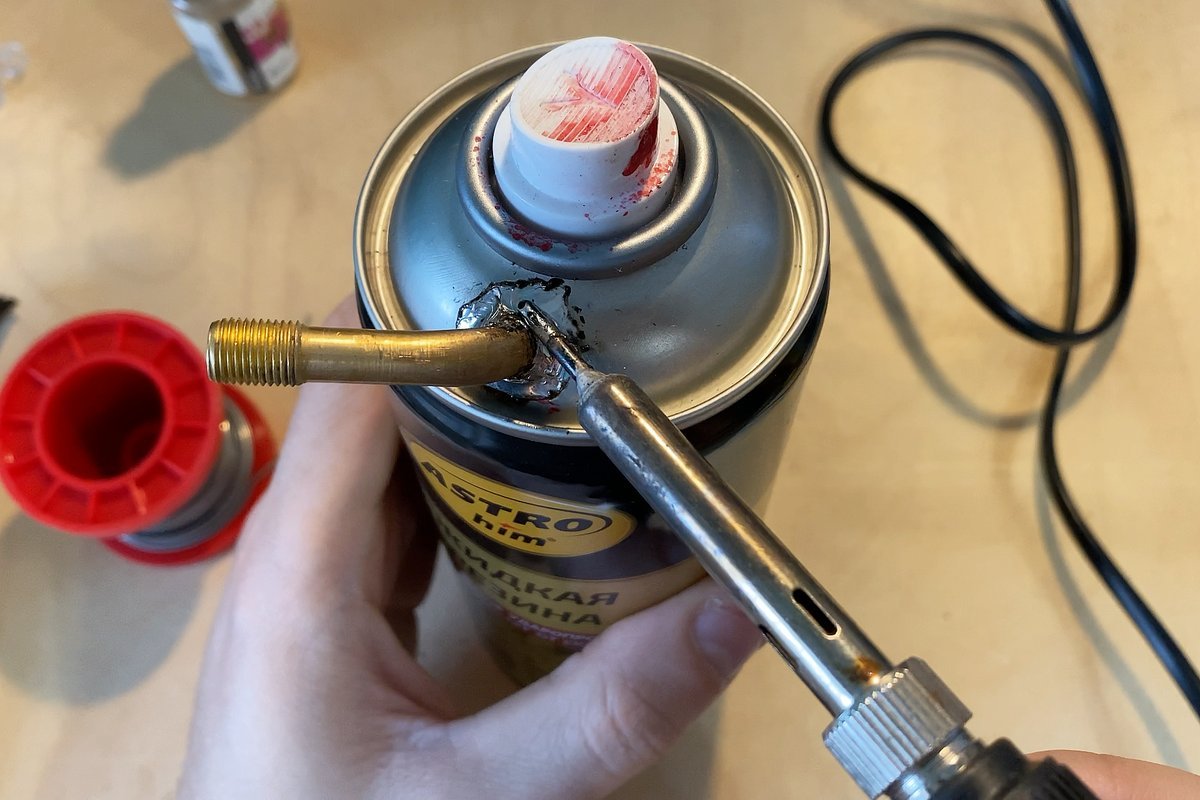 что можно сделать из баллончика. самоделки из баллона от пены. самоделки из газовых баллончиков. зажигалка из баллончика со2. самоделки из баллончиков от сифона.