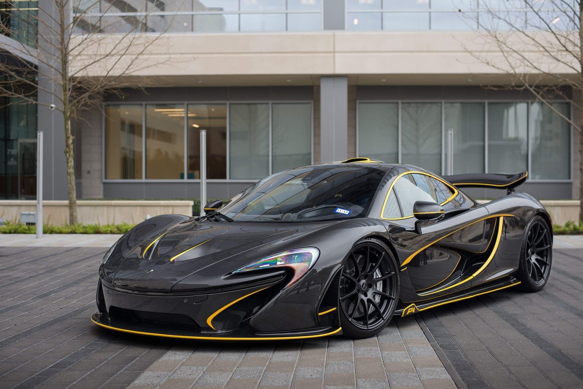 P 1 4. Машина MCLAREN p1. Maclaren машина p1. Mercedes MCLAREN p1. Макларен т20 чёрный.