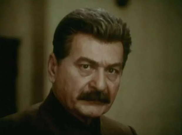 сталин артисты. алексей дикий в роли сталина. анатолий дзиваев сын отца народов. михаил геловани сталин. алексей денисович дикий.