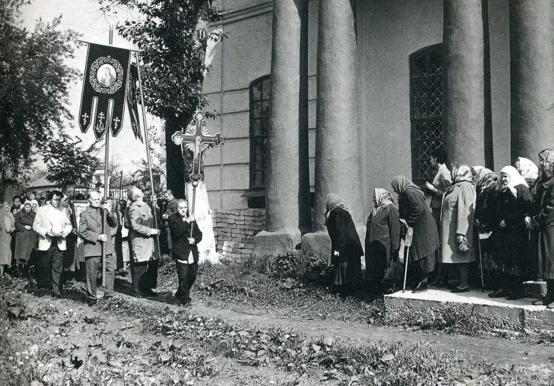 Церковь в ссср. Гонения СССР на Церковь 50е. Крестный ход в СССР В 1970 гг. Советская власть и Церковь. Советский Союз и Церковь.