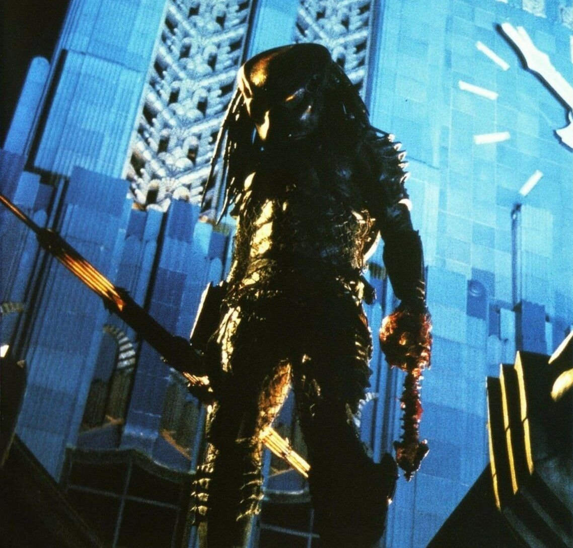 Хищники 2 класс. Хищник 2 1990 Постер. Хищник 2 (Predator 2).