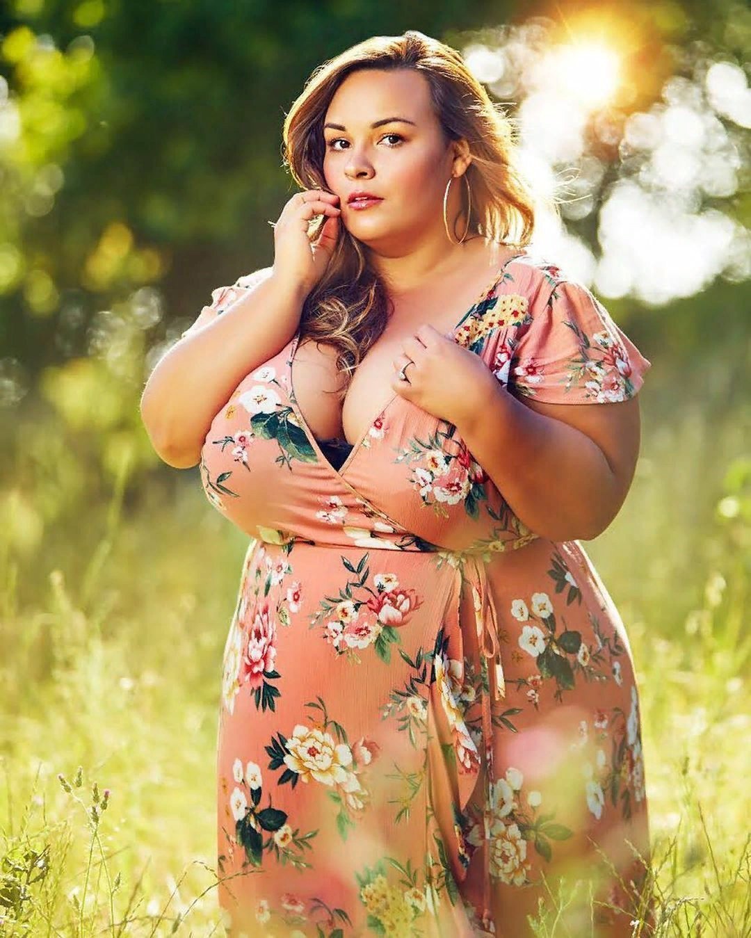 Красивые пышные. Николь Денисе Джохансон плюс сайз. Plus Size model Николь Йоханссон. Nicole Johansson модель сайз плюс. Николь Нурко модель плюс сайз.