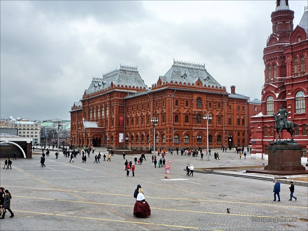 Музей ленина. Здание городской Думы (д.н. Чичагов). Д Н Чичагов Московская городская Дума. Чичагов здание городской Думы в Москве. Московская городская Дума на красной площади.