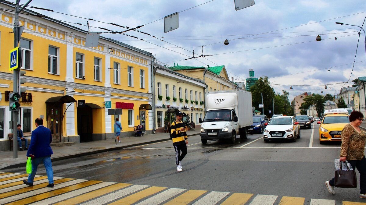 Таганская улица москва. Таганская площадь Москва. Таганская площадь в 1990 году. Нижняя Таганская площадь.