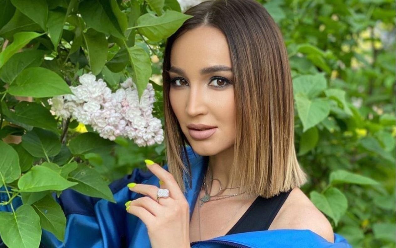 ольга бузова. ольга бузова брюнетка. ольга игоревна бузова. ольга бузова. что делает сейчас бузова.