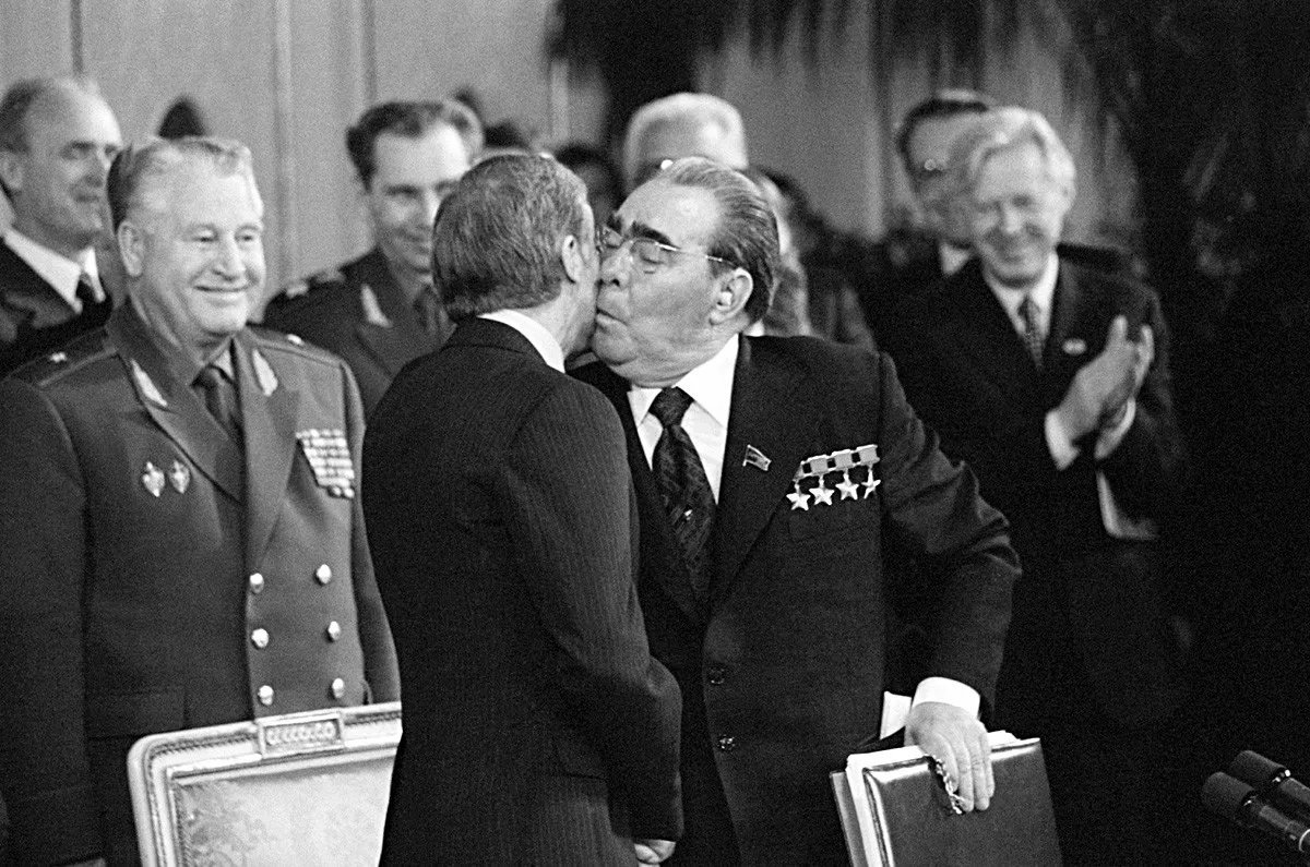 Брежнев в италии