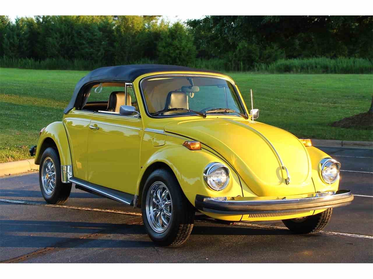 Volkswagen Red car Beetle t150