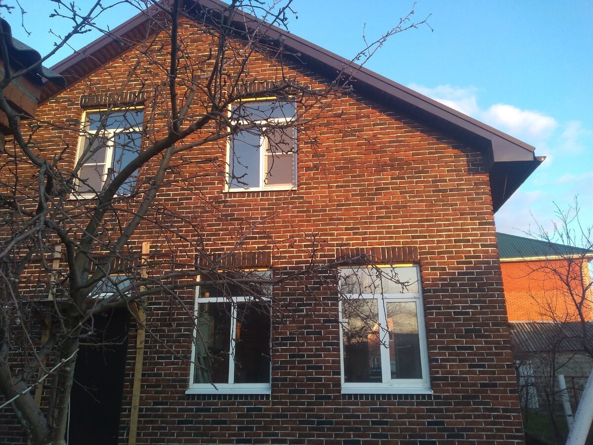 Дом из забутовочного кирпича