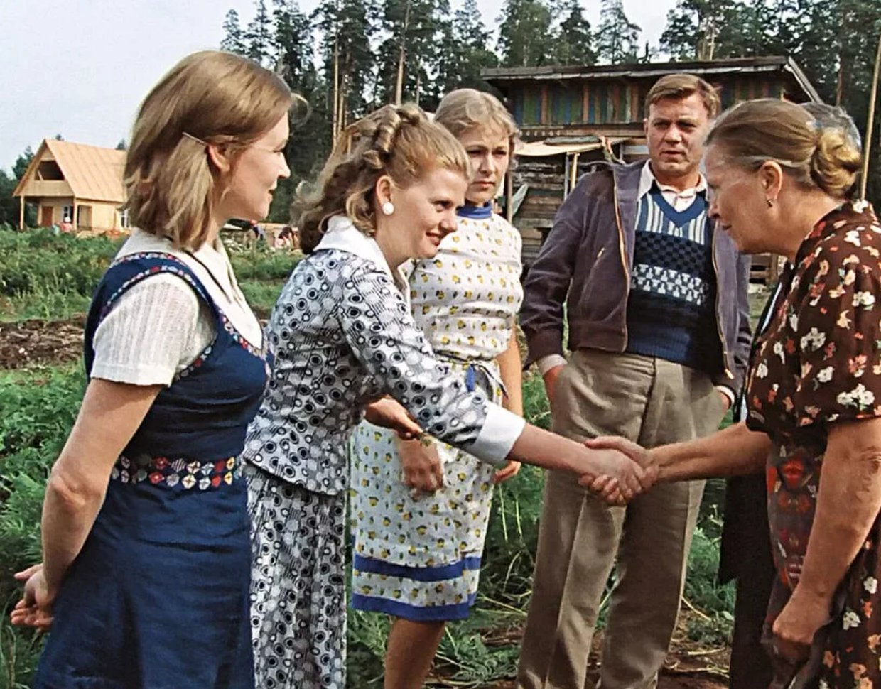 Москва слезам не. Москва слезам не верит фильм 1979. Татьяна Жукова-Киртбая Москва слезам не верит. Татьяна Жукова-Киртбая в Москва слезам. Раиса Рязанова Москва слезам не верит.