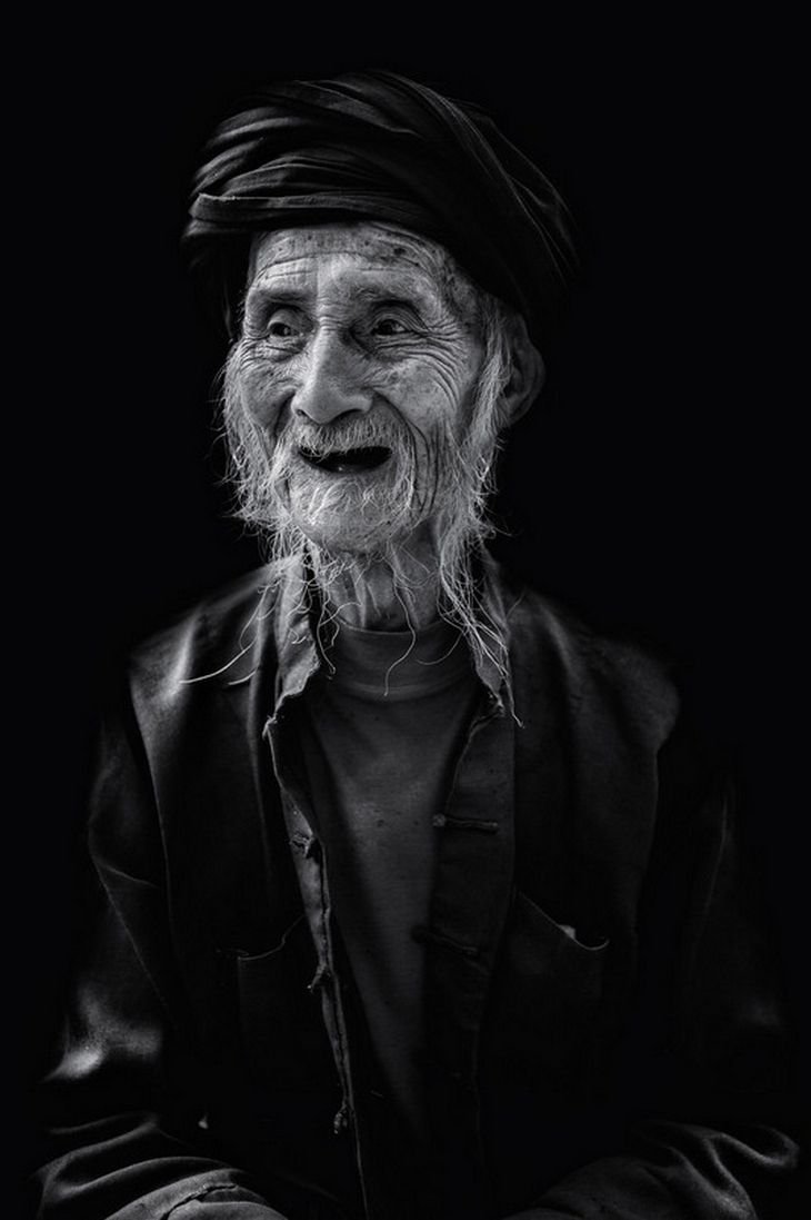 Фото мочь. Портрет 100 людей. 100 Летний человек картинка. Питер Стюарт