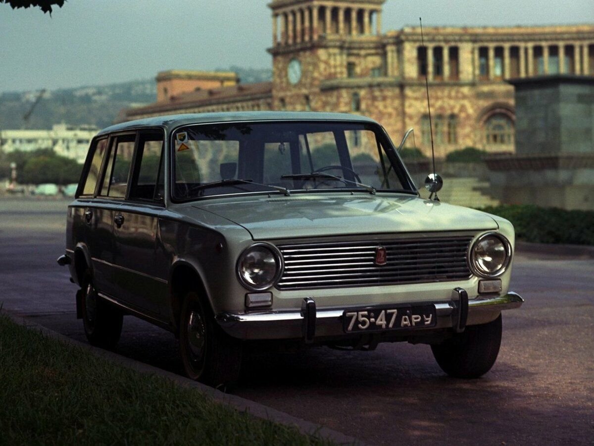 Русские машины. Lada 2102. ВАЗ 2102 универсал. ВАЗ-2102 «Жигули». Lada 2102 универсал.