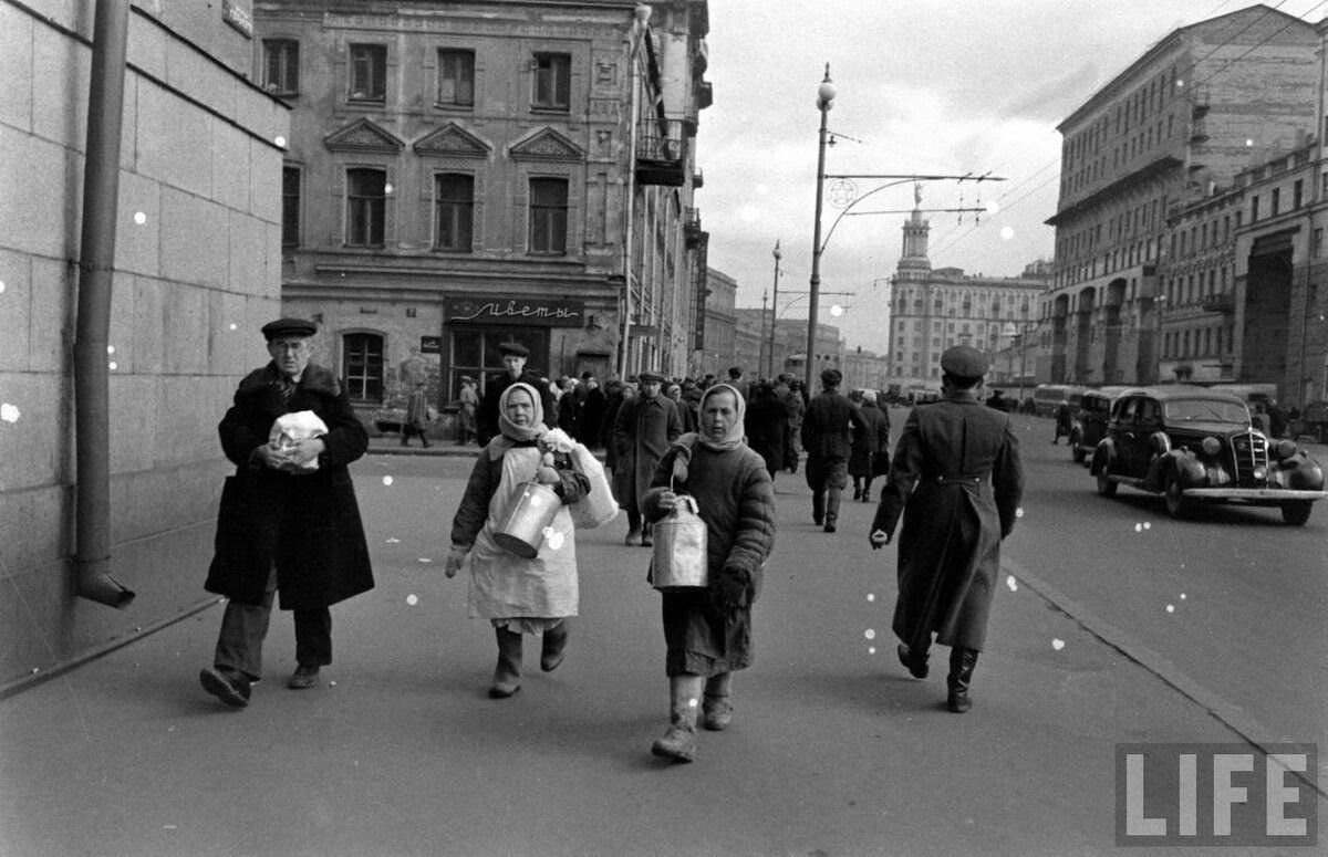 сталин на улицах москвы