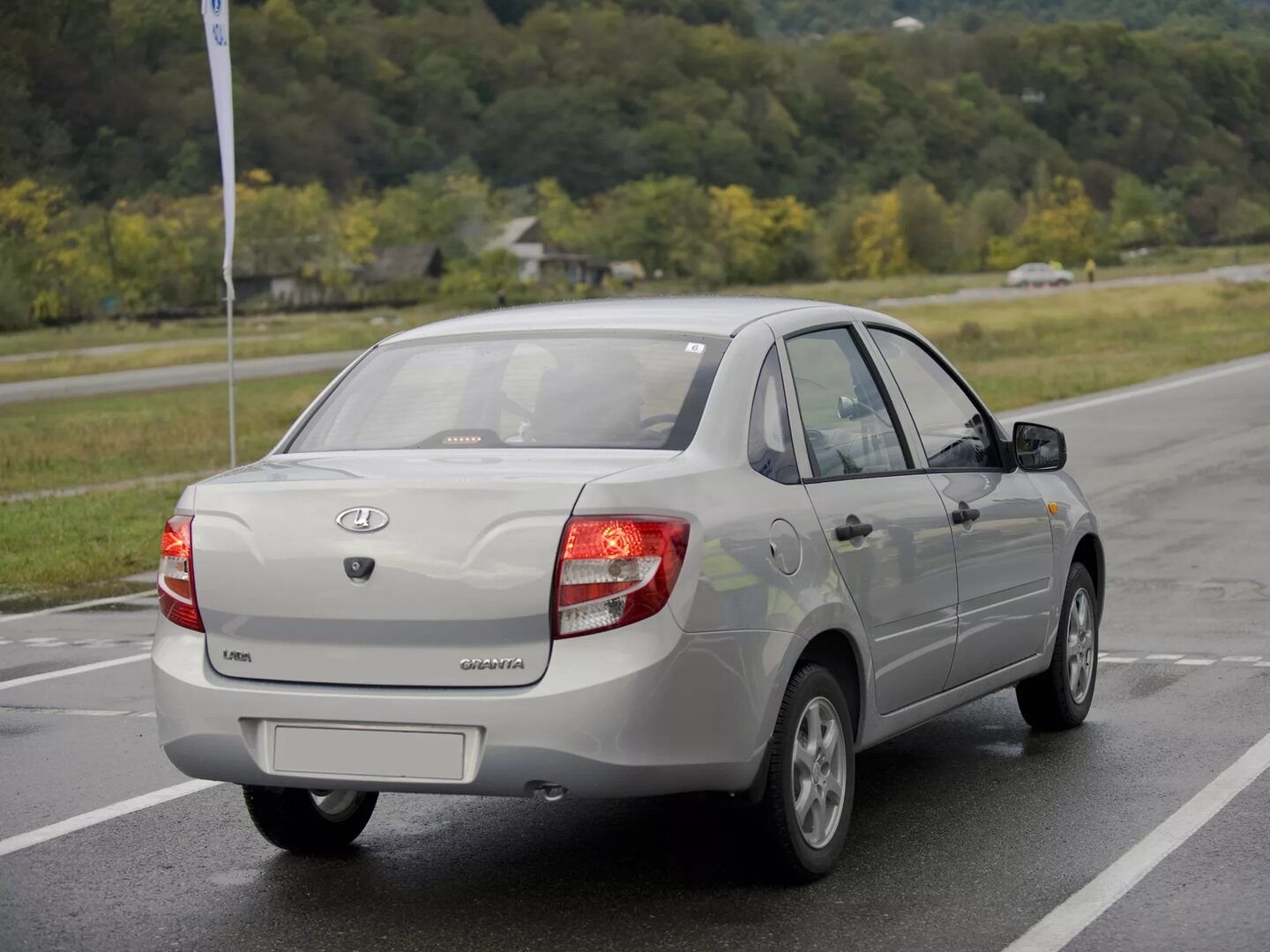 Автомобиль гранта. Lada Granta 2190. Лада Гранта седан 2190. Лада Гранта седан 2010. Lada Гранта седан.