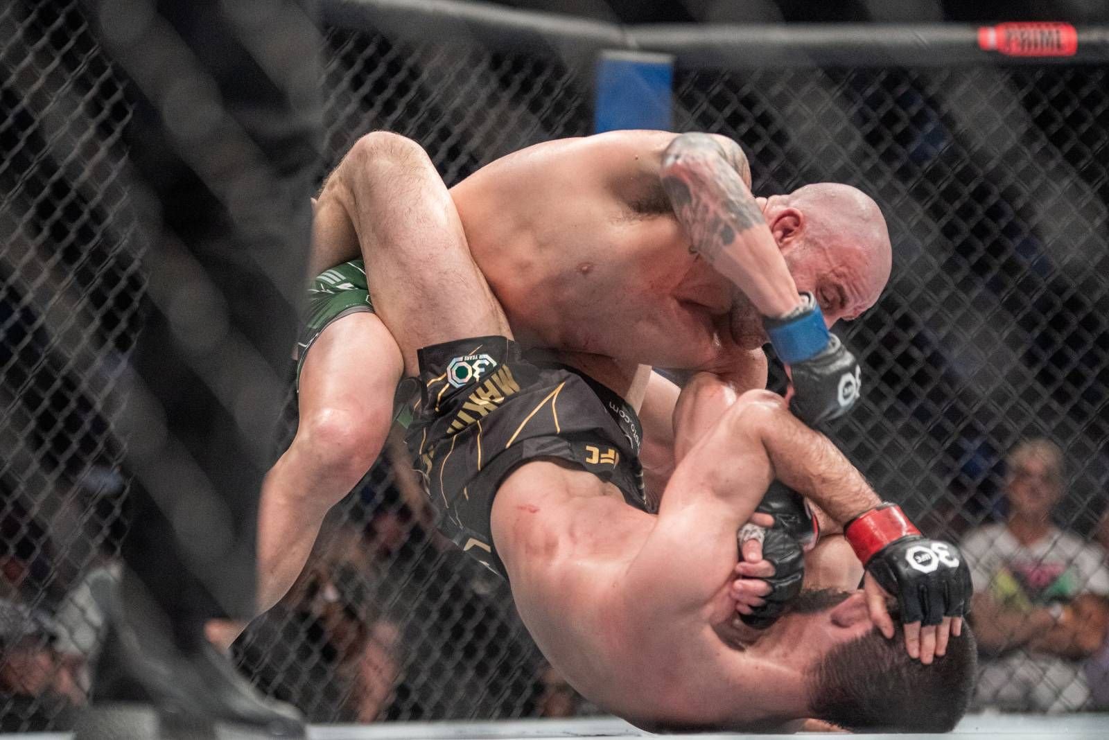 видео боя махачева. махачев юфс 2023. ислам махачев оливейра. ислам махачев волкановски. видео боя махачева.