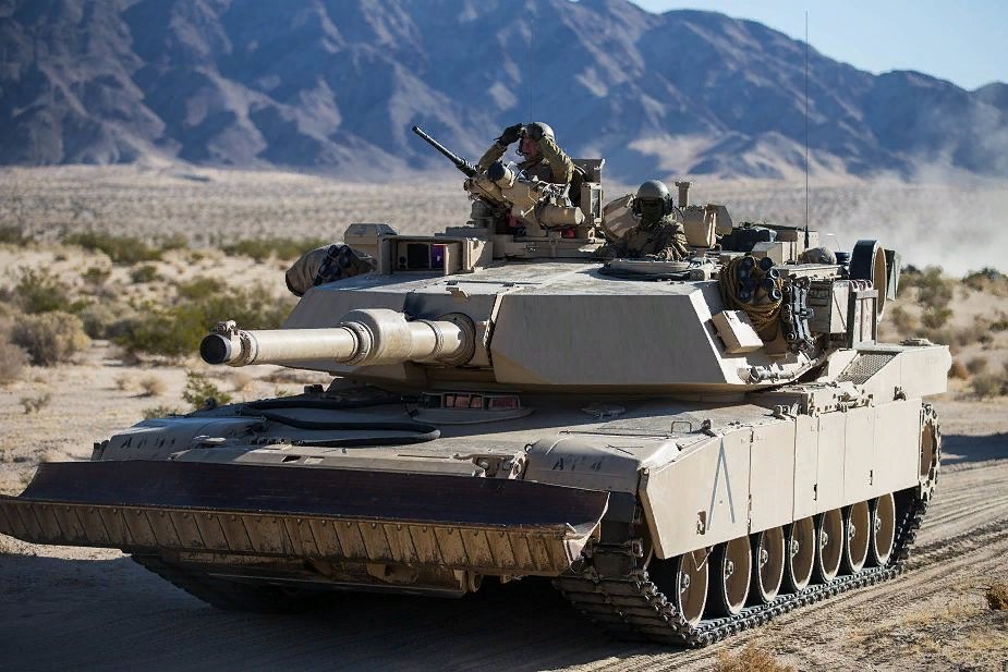 Видео американских танков. M1a2 Abrams. Танк m1a2. Танк m1a1 Abrams. Танк Абрамс m1a2.