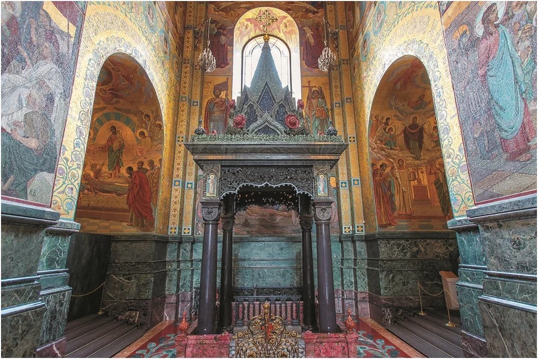 Сени в храме