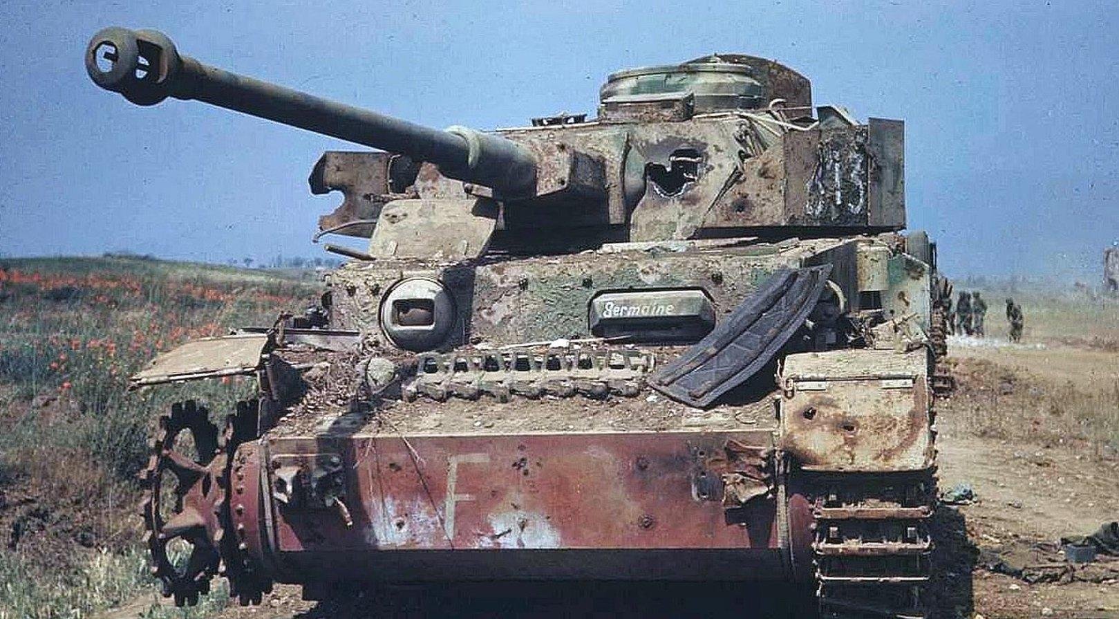 Почему танки СССР были зеленые, а Германии серые