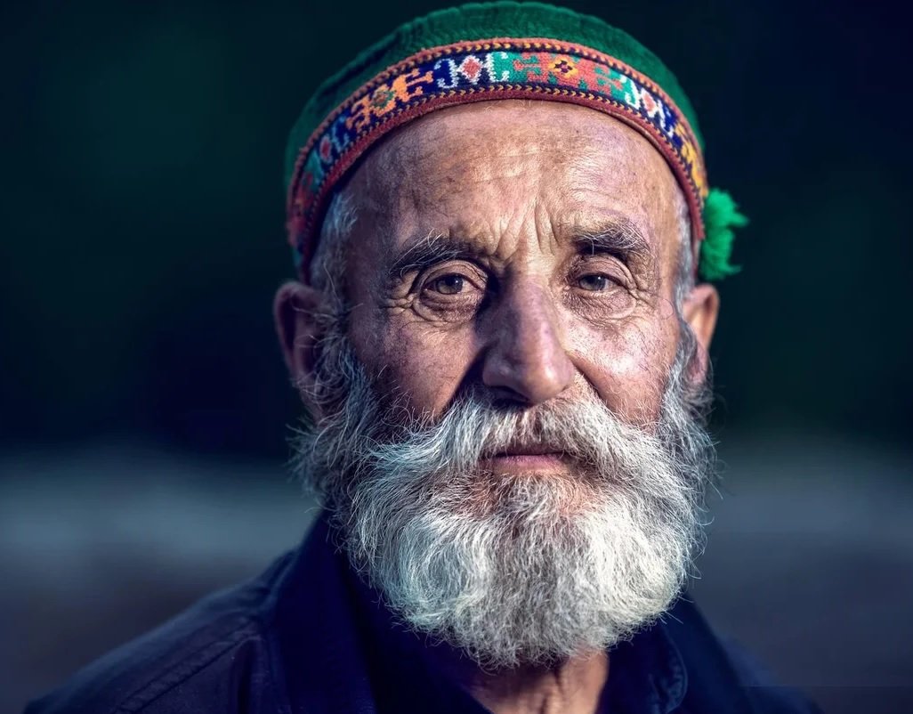 4 на таджикском. Народ Памира. Памирские таджики. Имомназар Памирец. Памирец нация Таджикистан.
