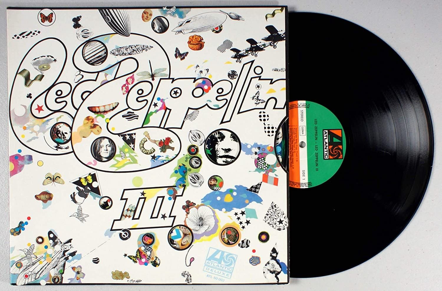Led zeppelin iii led zeppelin. Led Zeppelin - led Zeppelin III (1970). 1970 Led Zeppelin III обложка. Led Zeppelin 3 обложка. Led Zeppelin 3 винил.
