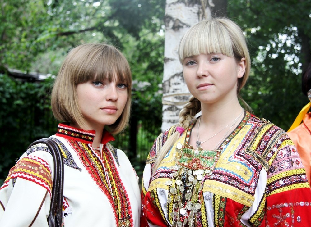 Почему у украинцев темные волосы