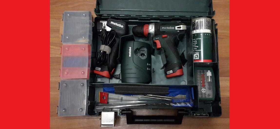 Metabo powermaxx bs 12v. Кейс Metabo POWERMAXX BS 10. Metabo POWERMAXX BS кейс. Кейс для шуруповерта Metabo POWERMAXX BS. Метабо шуруповерт 10.8 POWERMAXX BS С кейсом.