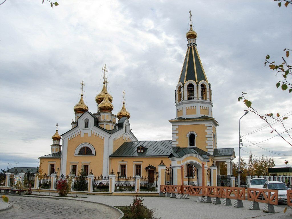 Храмы в якутске