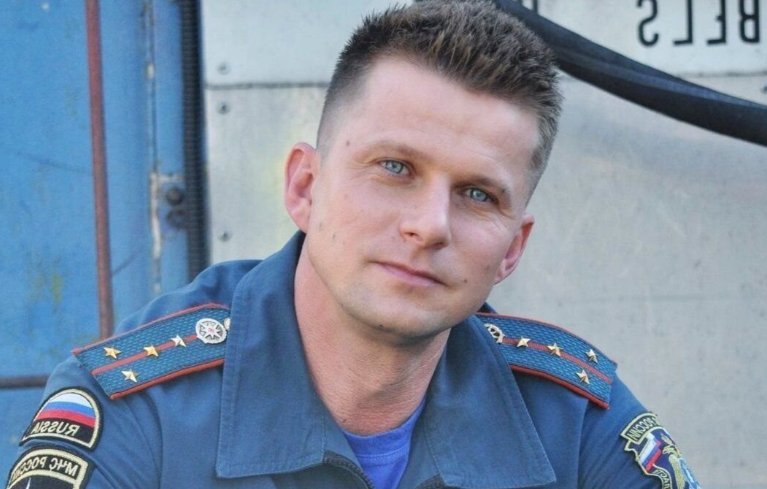 Роман Курцын с супругой Анной Назаровой Оба супруга - актёры, и если Роман чаще 