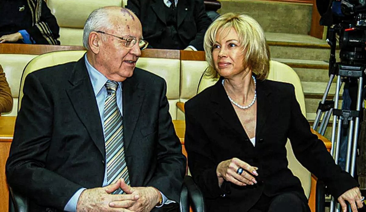 Дочери горбачева сейчас. Дочери горбачева сейчас. Ирина михайловна горбачева. Дочь горбачева. Ирина михайловна вирганская 2022.