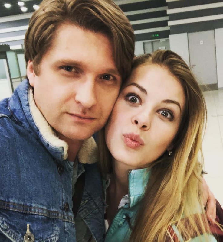 екатерина рябова и дмитрий пчела. жена актер дмитрия пчела жена. екатерина рябовадмитриы пчела. актёр пчела дмитрий семья. дмитрий пчела актер жена.