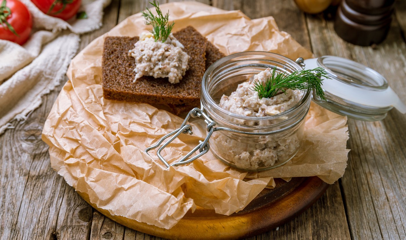 Фаршмаг из селедки с яблоком рецепт с хлебом