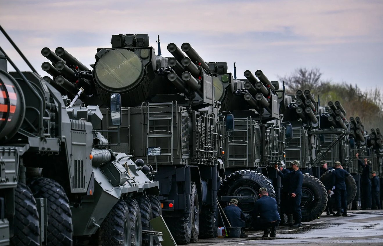 Вооружение. Российская Военная техника. Вооружение России. Современная Военная техника. Современное вооружение.