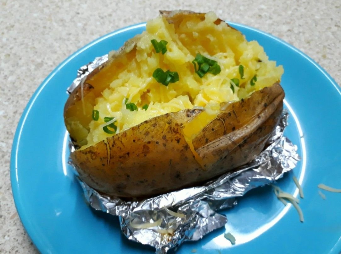 Картофель крошка. Крошка-картошка (запеченная в духовке). Крошка картошка грибной микс. Картофельники крошка картошка. Крошка картошка в духовке в фольге.