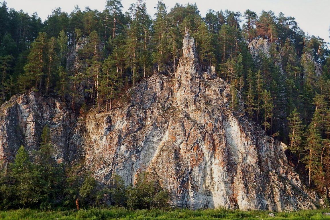 Река Чусовая камень Олений