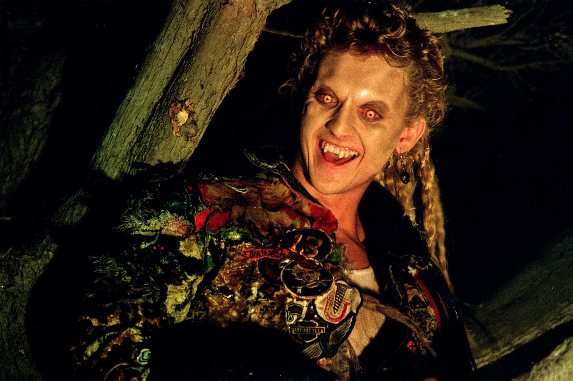 пропавшие ребята фильм. пропащие ребята фильм 1987. билли уэрт пропащие ребята. пропащие ребята. пропащие ребята 1987 кифер сазерленд.